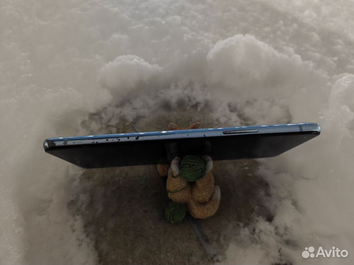 OnePlus 9R, 8/256 ГБ