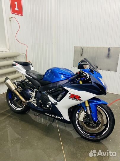 Продам Suzuki GSX-R 750