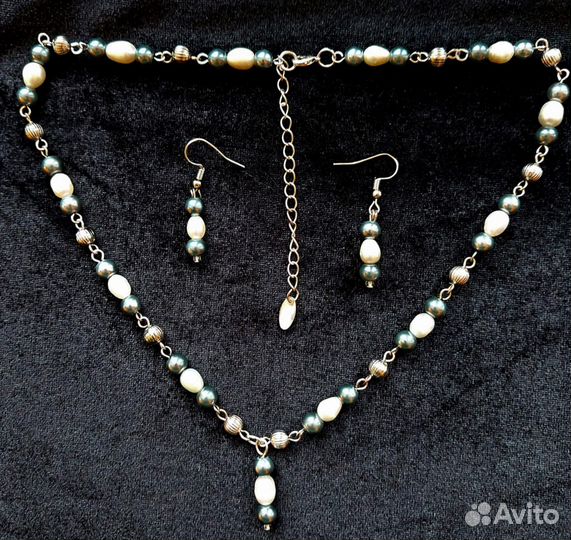 Ожерелье и серьги с жемчугом