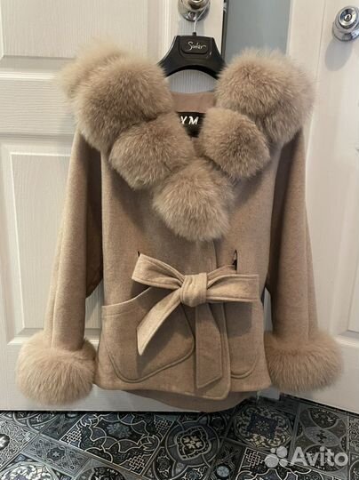 Пальто с мехом