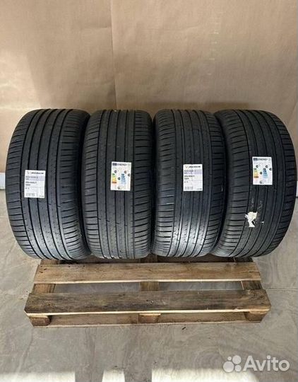 Michelin Pilot Sport 4 SUV 285/40 R21 109Y