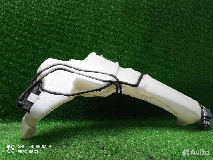 Бачок омывателя лобового стекла Ford Focus 2 (200