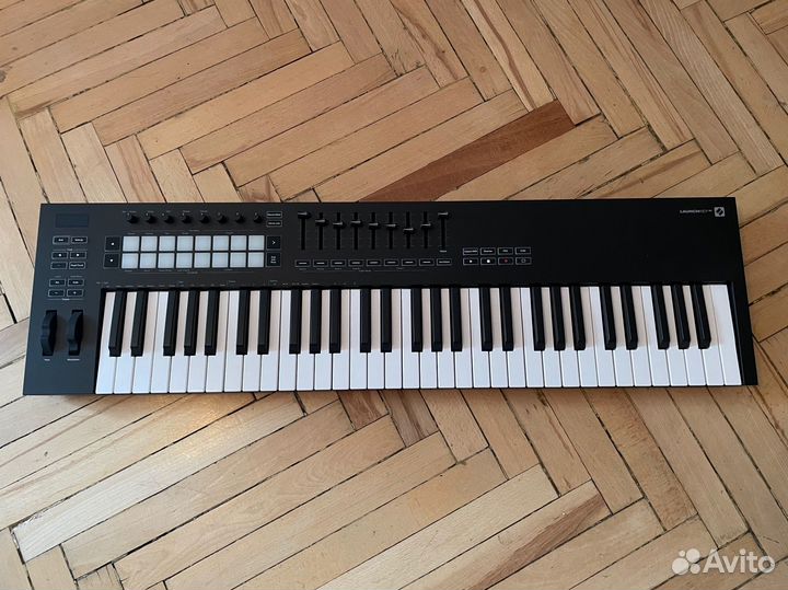 Novation launchkey 61