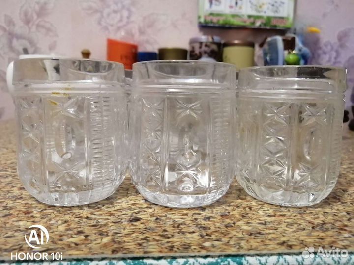 Стаканы