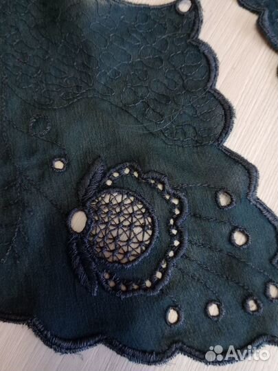 Красивый вышитый воротник