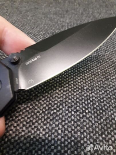 Kershaw Axis-Lock D2