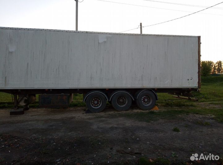 Полуприцеп рефрижератор DON BUR Chereau, 1997