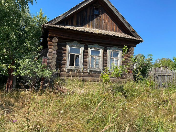 Дом 38 м² на участке 10 сот.