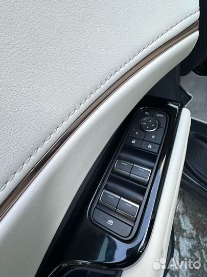 Lexus LM 2.5 CVT, 2024, 12 км