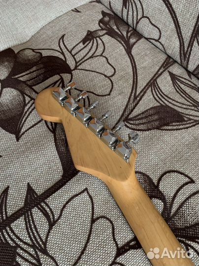 Электрогитара fender replica