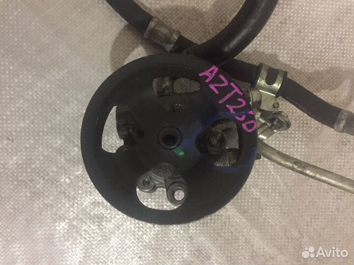 Насос гидроусилителя Тойота Авенсис 250