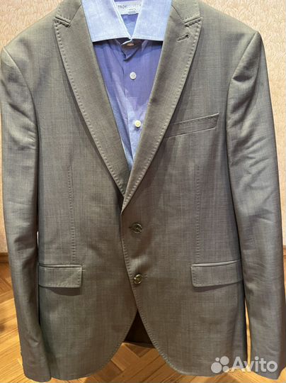 Костюм мужской Cinque,44 размер