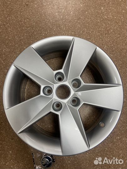 Диск R16 Skoda Octavia A7 13-20г Новый Оригинал