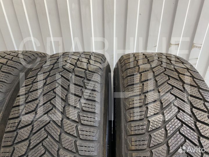 Michelin X-Ice Snow 225/60 R17 103T