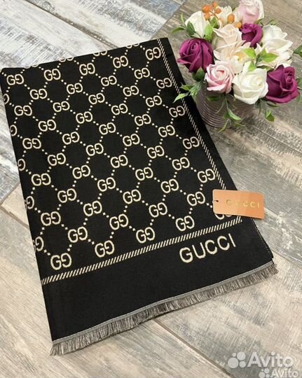Шарф палантин gucci