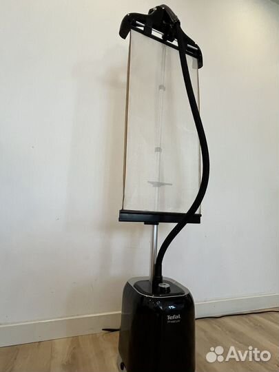 Вертикальный отпариватель Tefal IT3440 черный