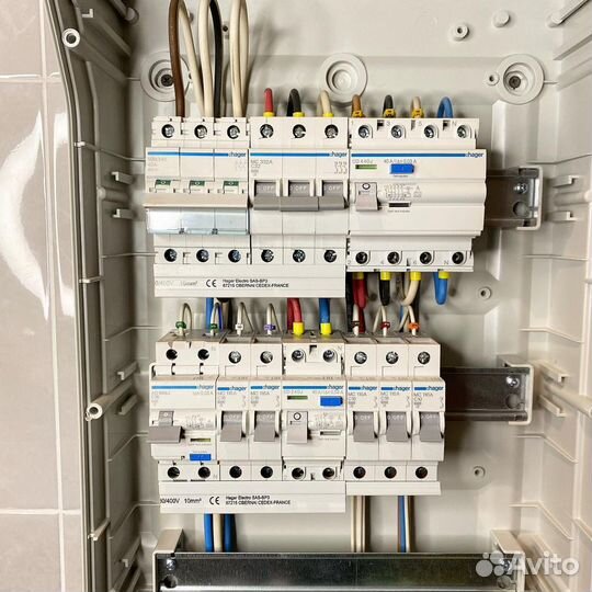 Электрик. Услуги электрика. Мастер на час