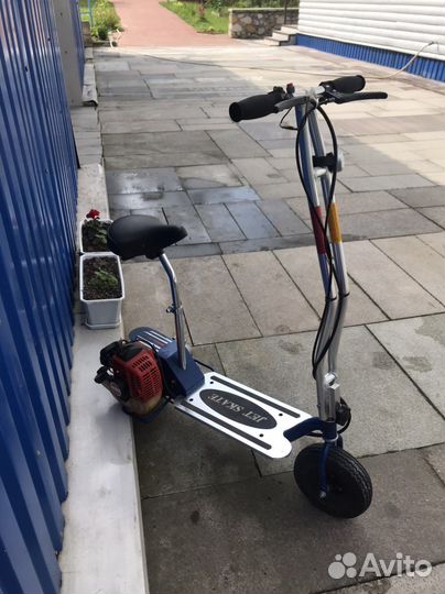 Мотосамокат