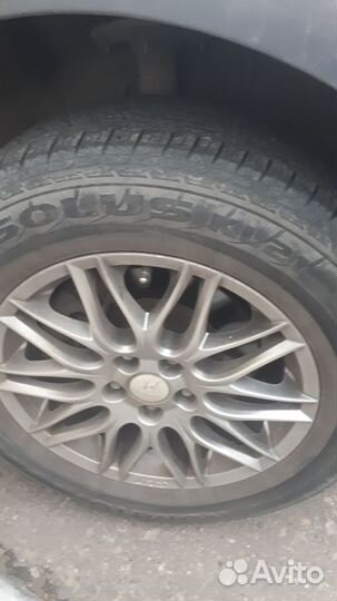 Kumho Solus KL21 235/65 R17 104T