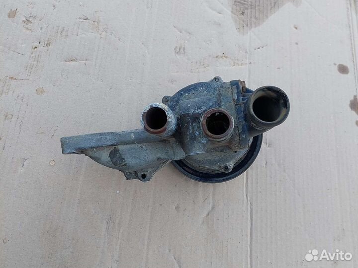 Насос водяной (помпа) Ауди 80 90 Б3 Б4