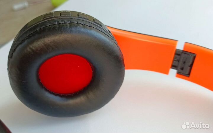 Беспроводные наушники