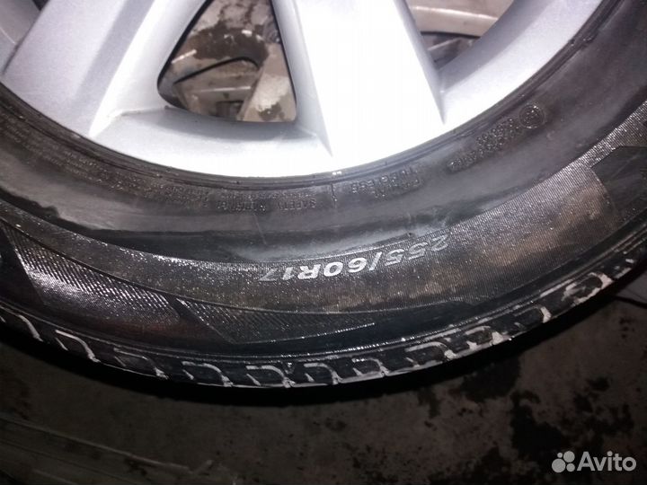 Продаю колёса в сборе на туарэг