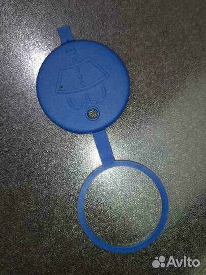 Крышка бачка омывателя