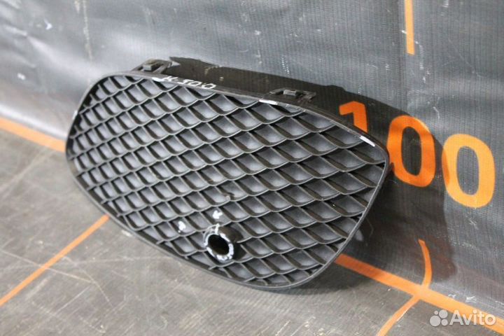 Решетка бампера переднего- Mercedes-Benz GLC X253