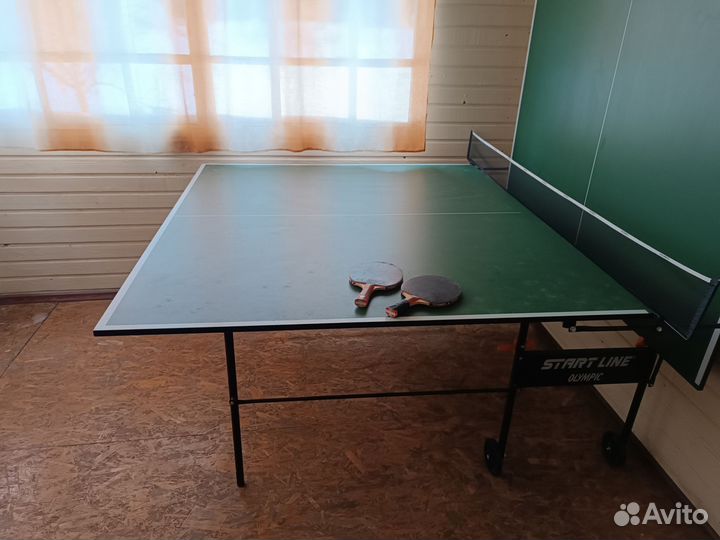 Теннисный стол