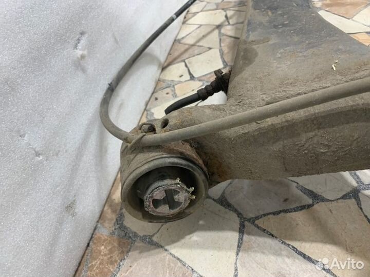 Балка подвески Skoda Fabia хэтчбэк 1.4 BXW 2008