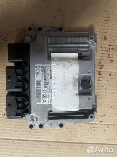 Электронный блок управления двигателем Peugeot EP6