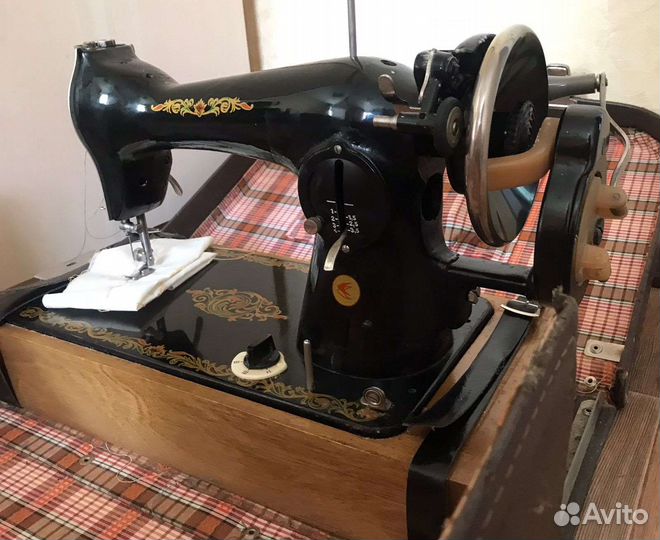 Швейная машинка бу