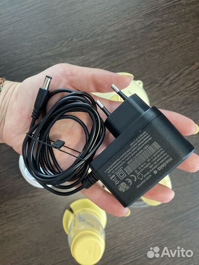 Электрический молокоотсос Medela