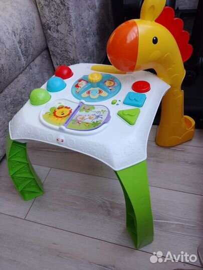 Развивающая игрушка столик fisher price