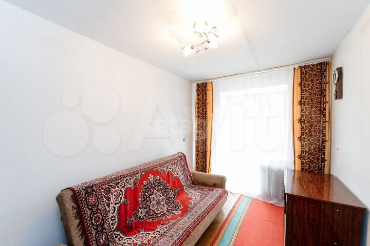 3-к. квартира, 57 м², 3/9 эт.