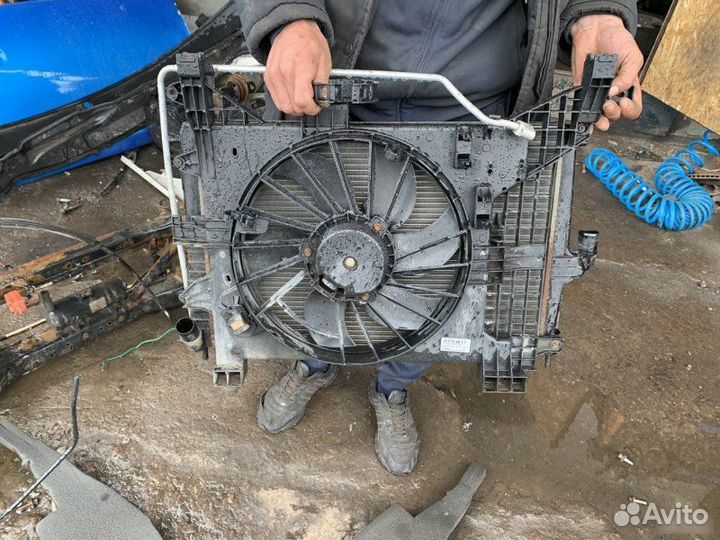 Кассета радиаторов Renault Duster