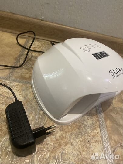 Лампа для ногтей