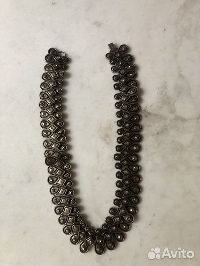 Колье и серьги