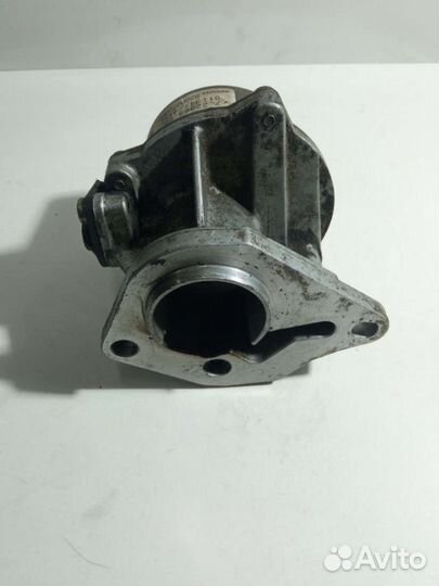 Насос вакуумный Renault Megane 2 8200072985