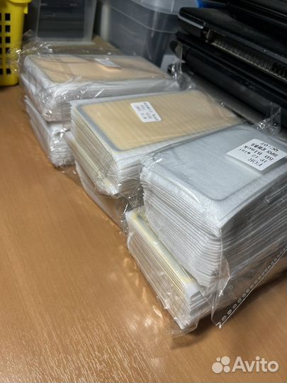 Защитные стекла к телефонам