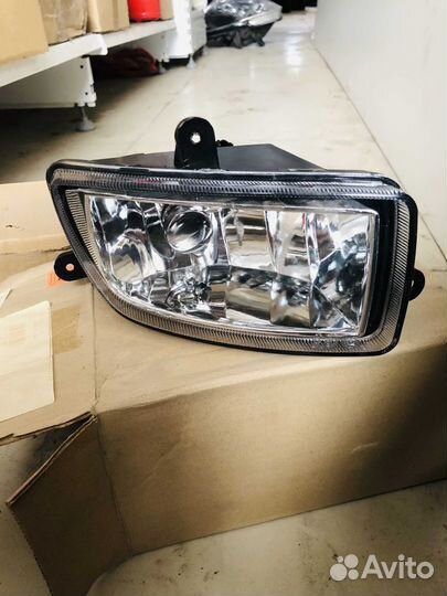 Передний противотуманный фонарь L/R новый Hover H2
