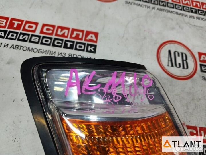 Габарит правый toyota gaia