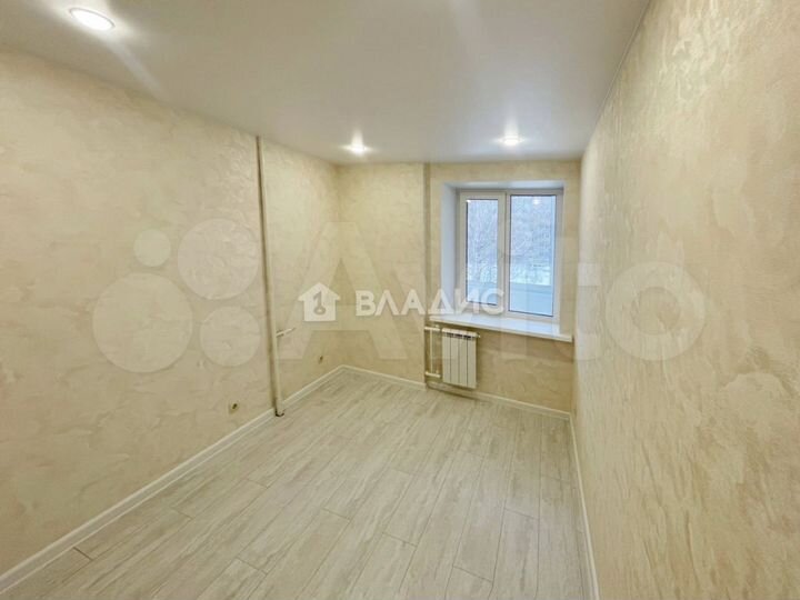 2-к. квартира, 55 м², 3/9 эт.