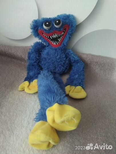 Мягкие игрушки отдам. Кукла бронь до завтра