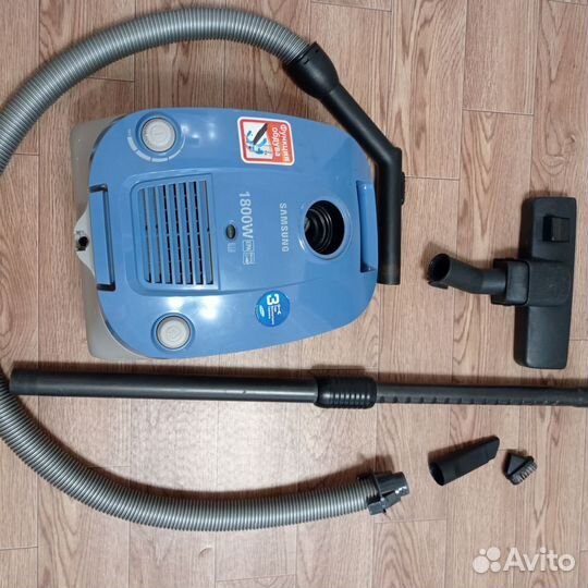 Пылесос Samsung 1800W