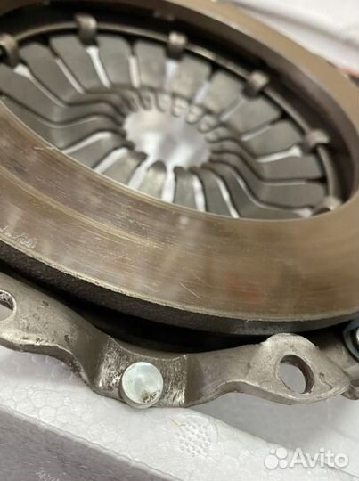 Комплект сцепления Ford transit connect 1.8d 90л.с