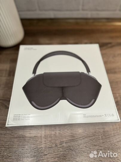 AirPods Max в черном цвете