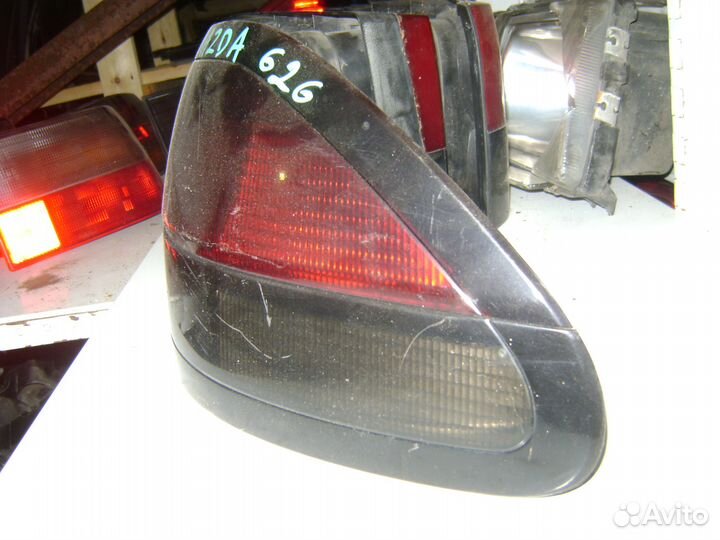 Фонарь внешний правый Мазда 626 гф Mazda 626 GF