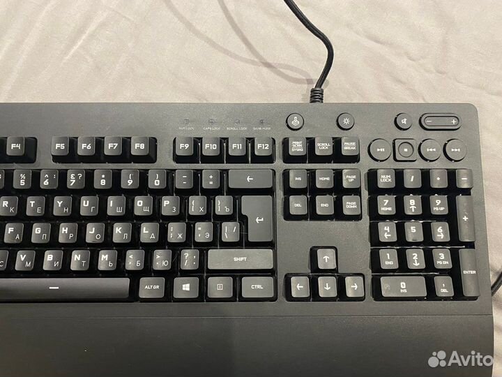 Logitech G213 Prodigy клавиатура игровая