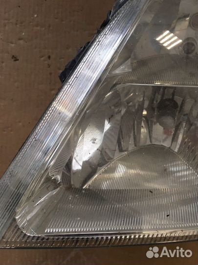 Фара передняя левая Opel Meriva (1653)